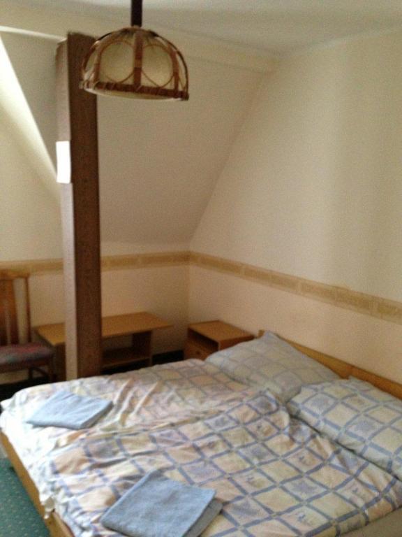 Panorama Panzio Bed and Breakfast Tatabánya Kamer foto