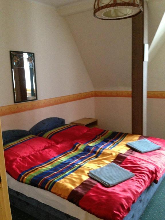 Panorama Panzio Bed and Breakfast Tatabánya Kamer foto